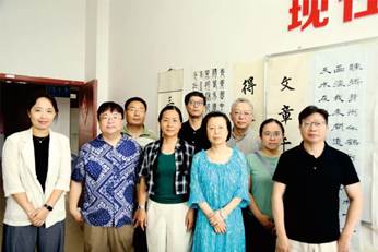 文艺学与比较文学教研室教师